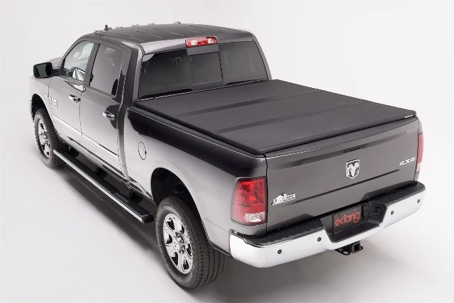 Extang 83430 Solid Fold 2.0 Tonneau Cover
